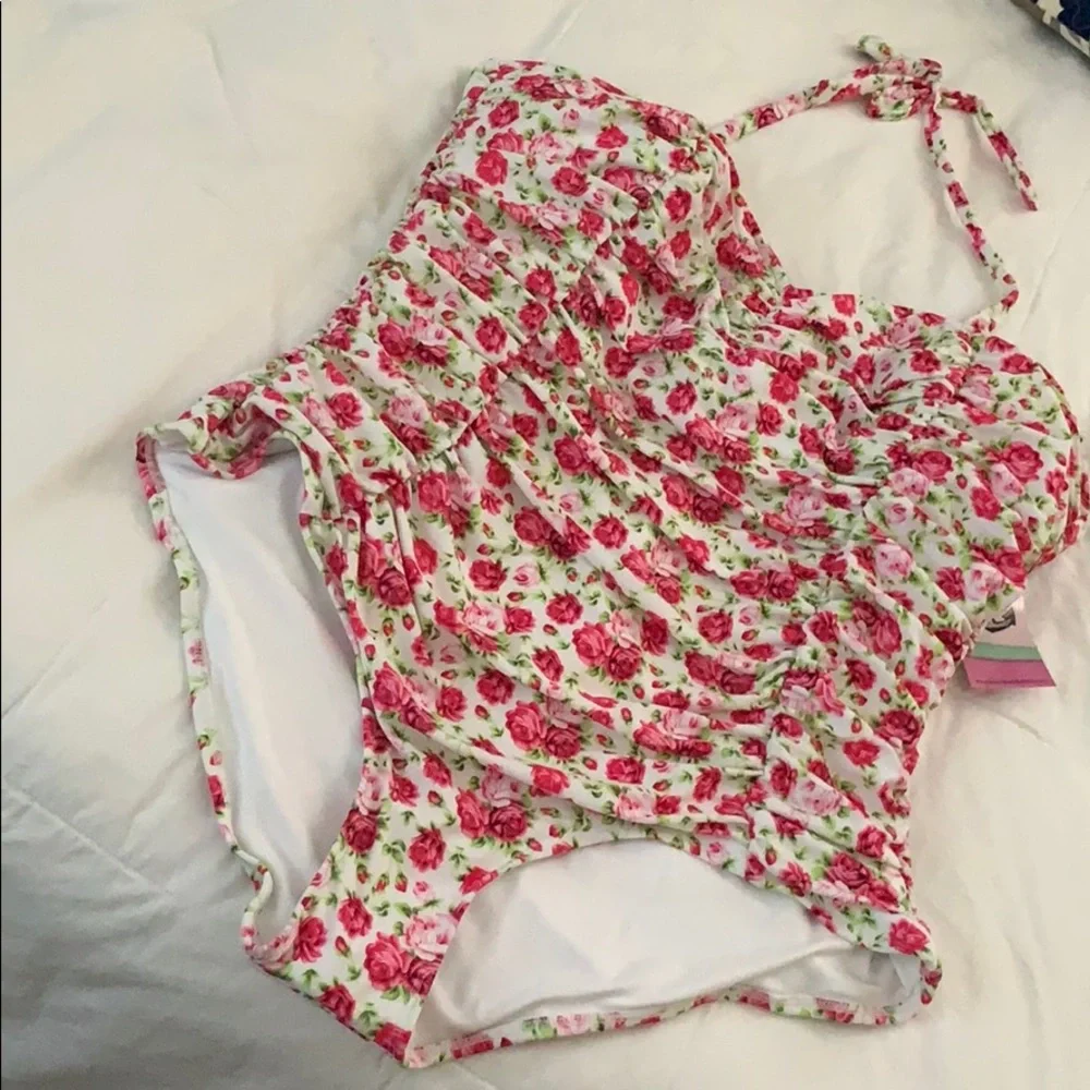 NWT 2 couture swimsuits - Picture 3 of 9